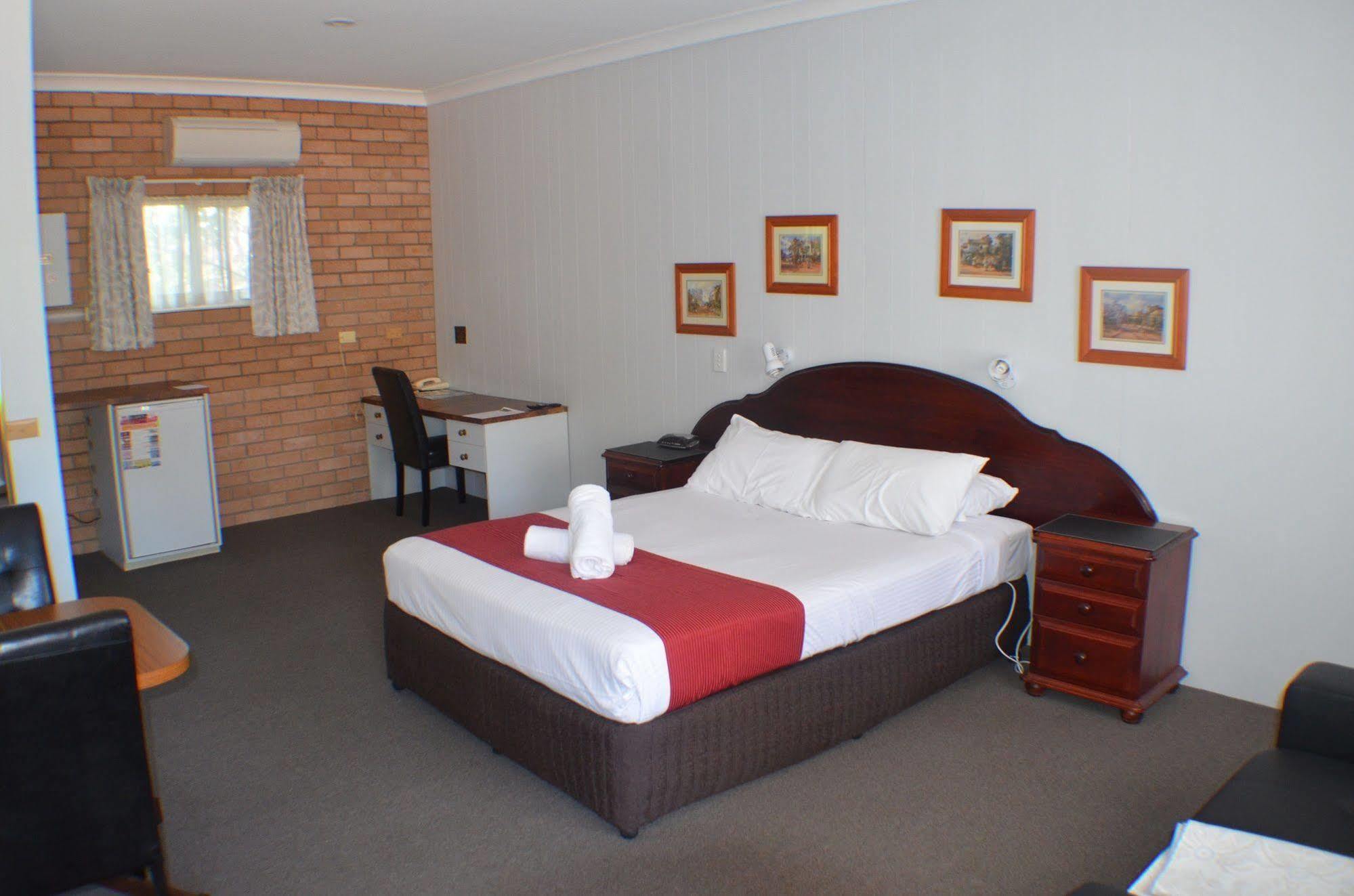 Deer Park Motor Inn Armidale Extérieur photo